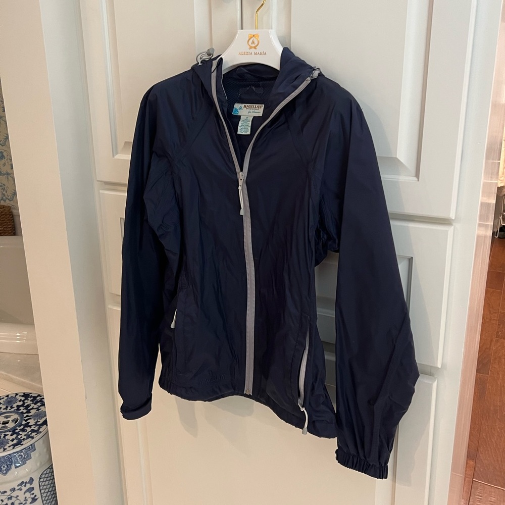 MAGELLAN NAVY WINDBREAKER